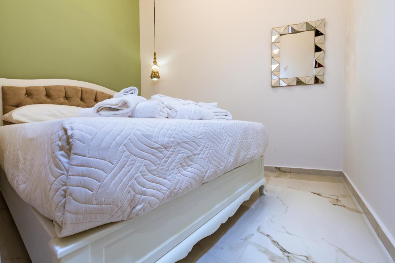 Konmari Boutique Suites Chania  Luaran gambar