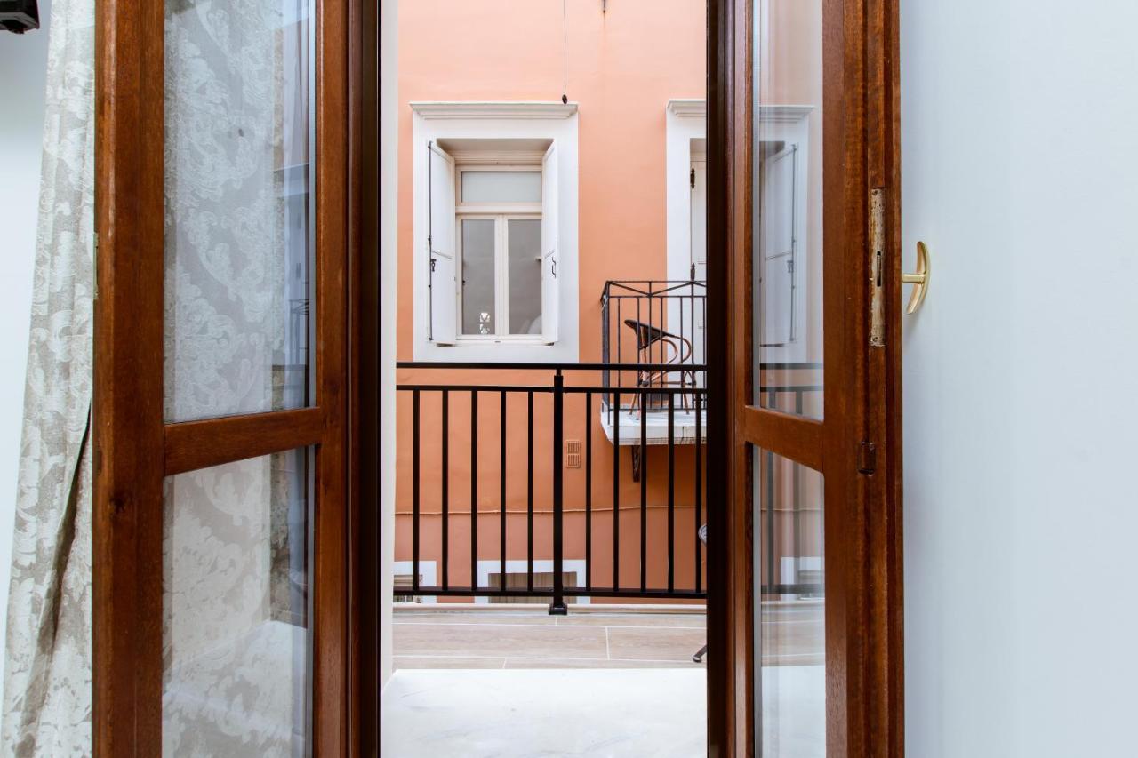Konmari Boutique Suites Chania  Luaran gambar